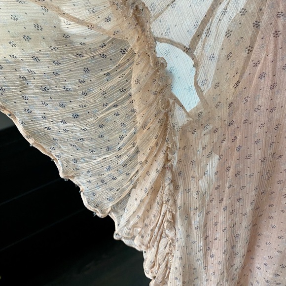 LOVE SAM frilly too - Picture 3 of 3